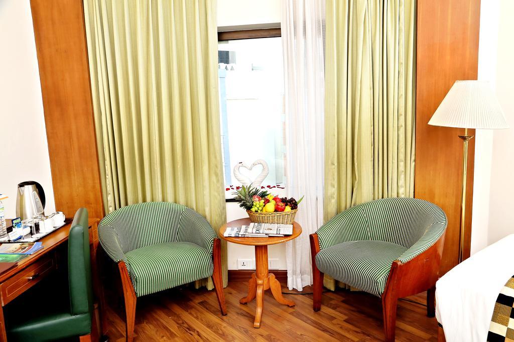 Gokulam Park Hotel Kochi Phòng bức ảnh