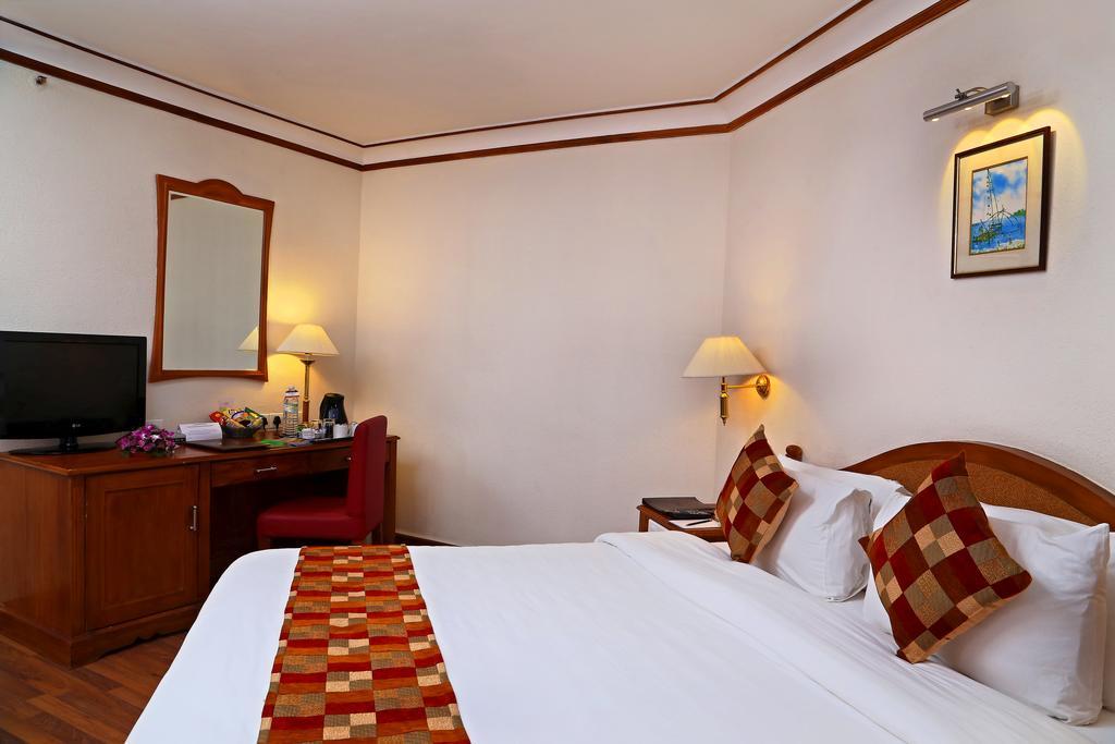 Gokulam Park Hotel Kochi Phòng bức ảnh