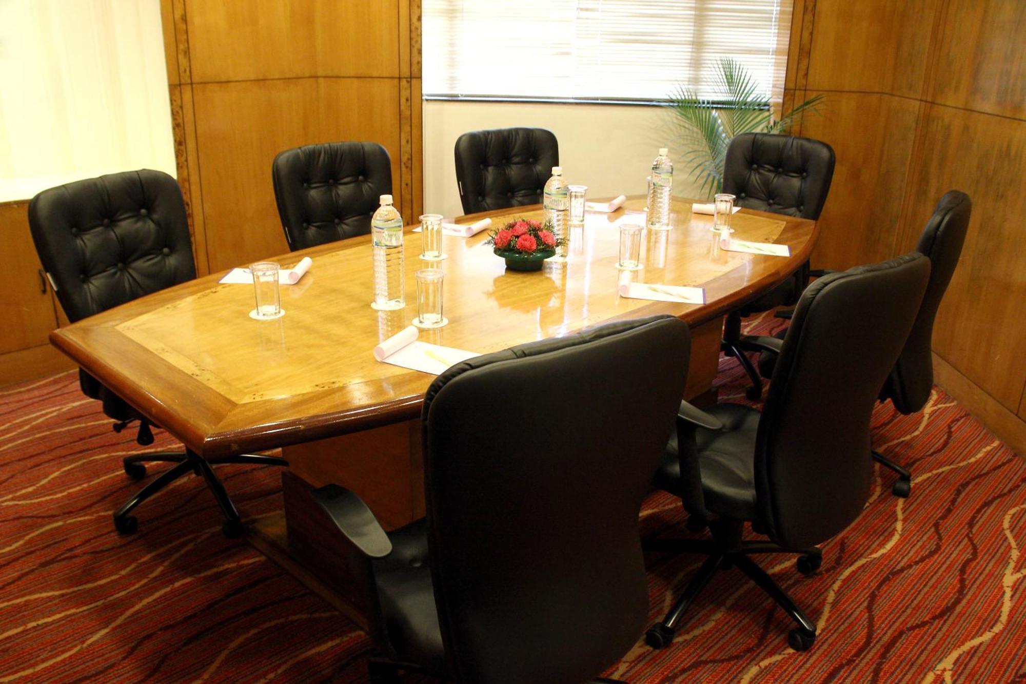 Gokulam Park Hotel Kochi Ngoại thất bức ảnh