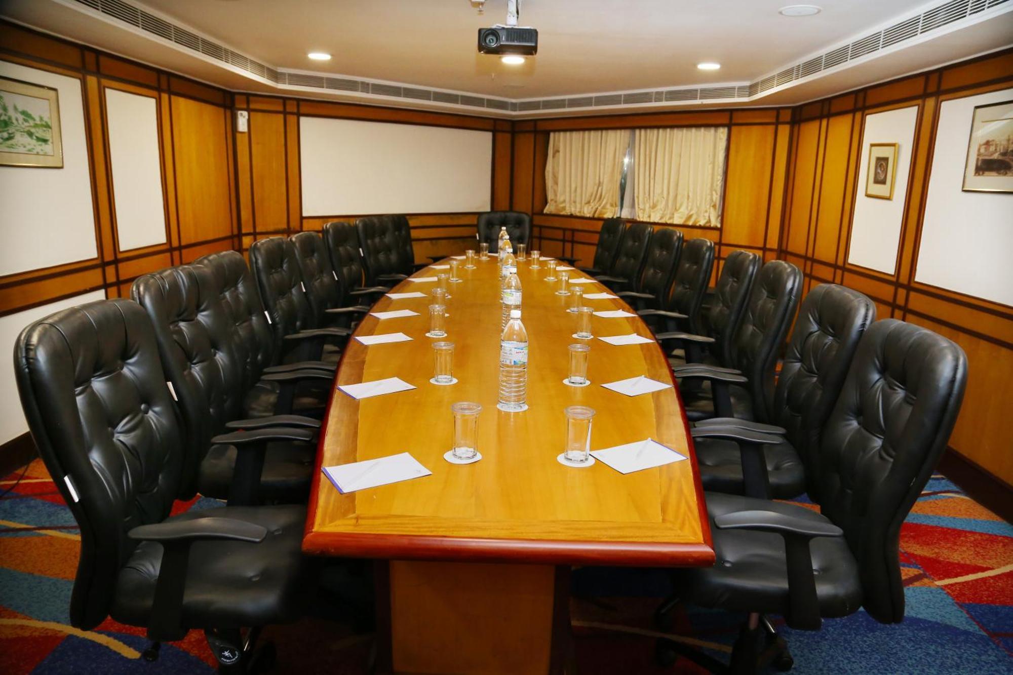 Gokulam Park Hotel Kochi Ngoại thất bức ảnh