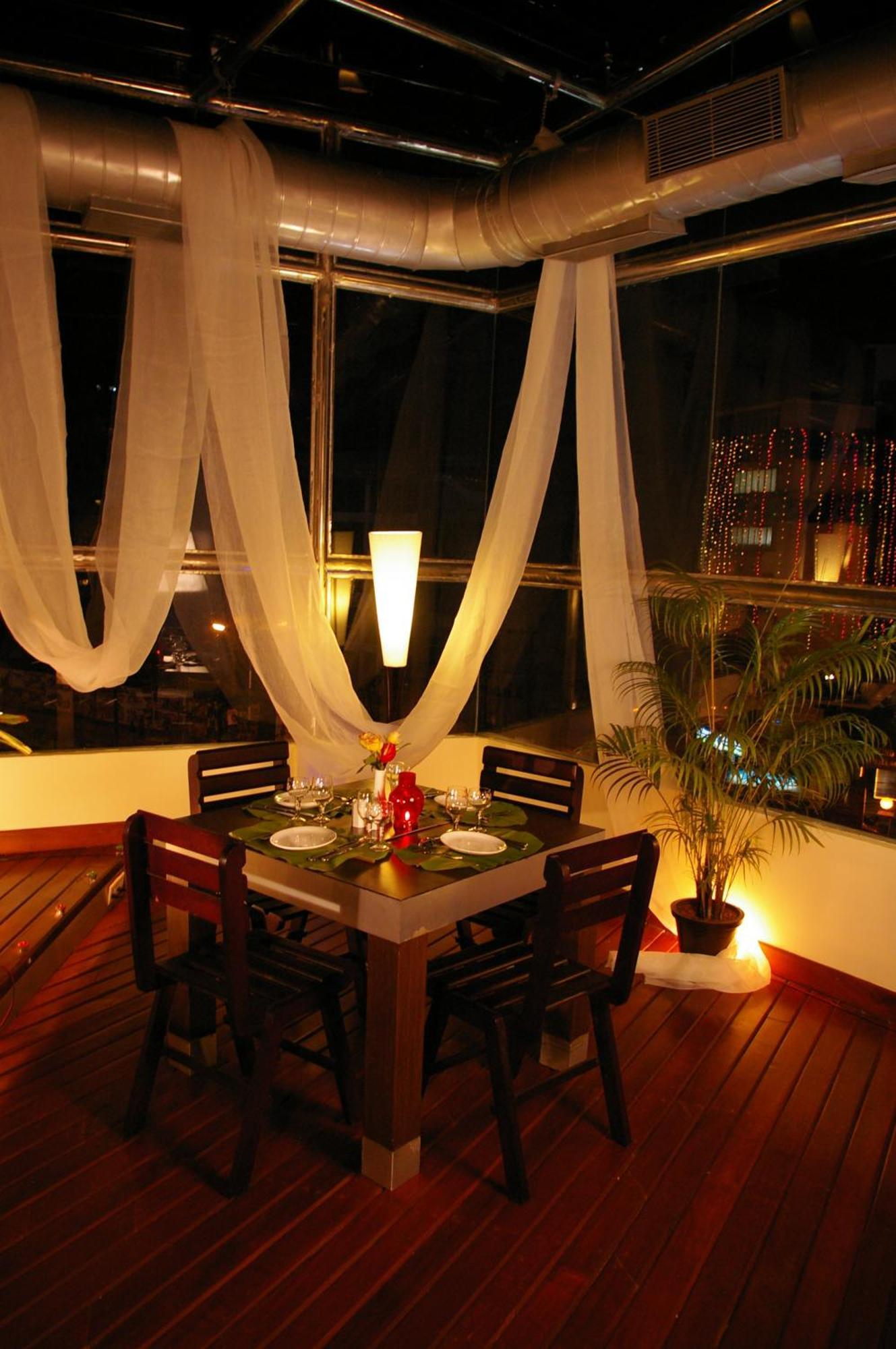 Gokulam Park Hotel Kochi Ngoại thất bức ảnh