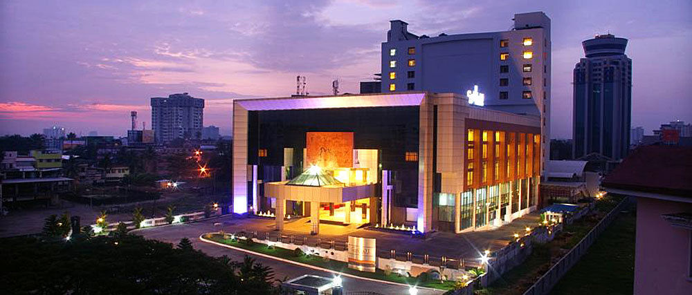 Gokulam Park Hotel Kochi Ngoại thất bức ảnh
